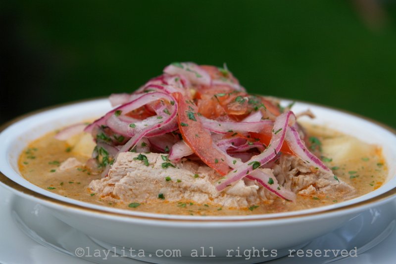 Encebollado de atún ecuatoriano